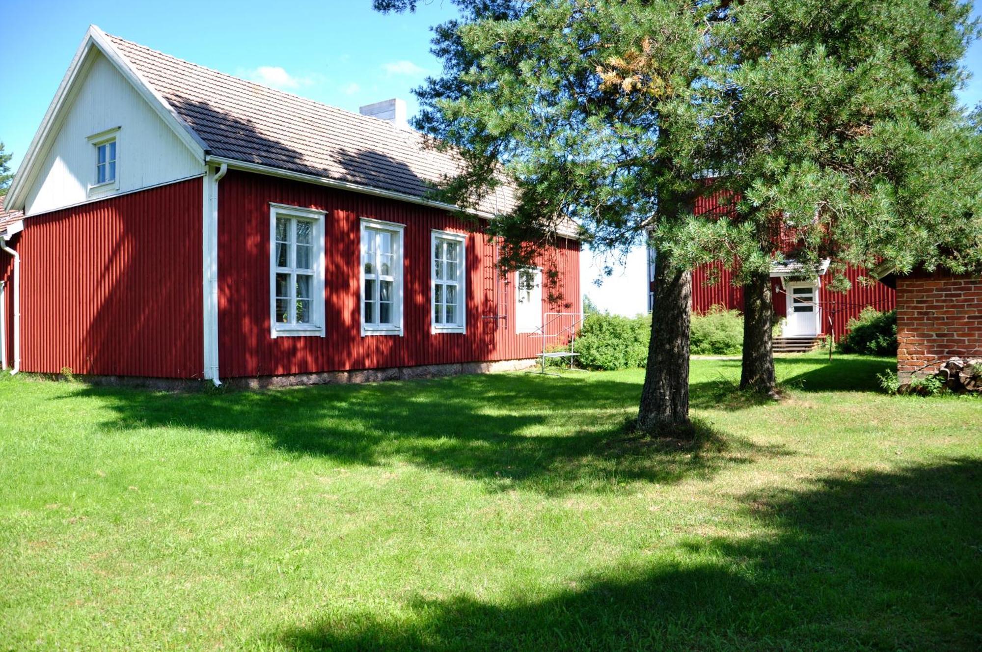 Opintola Bed & Breakfast Norinkylä エクステリア 写真